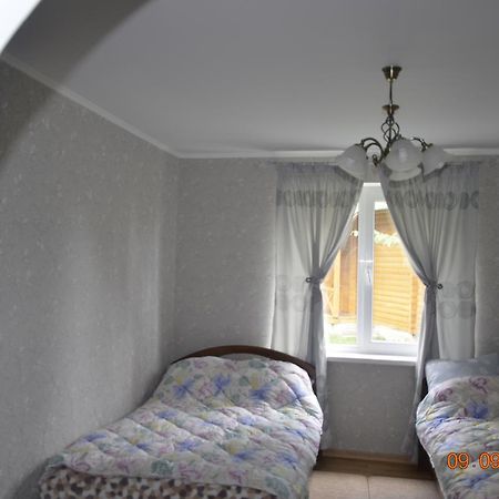 Дом У Днепра Prokhorovka Екстериор снимка